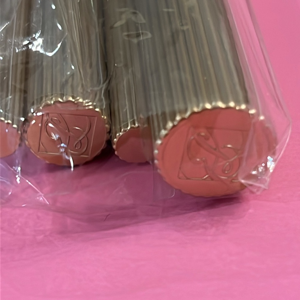 Estée Lauder set of 4 Brushes. New still in plastic. - Picture 14 of 14